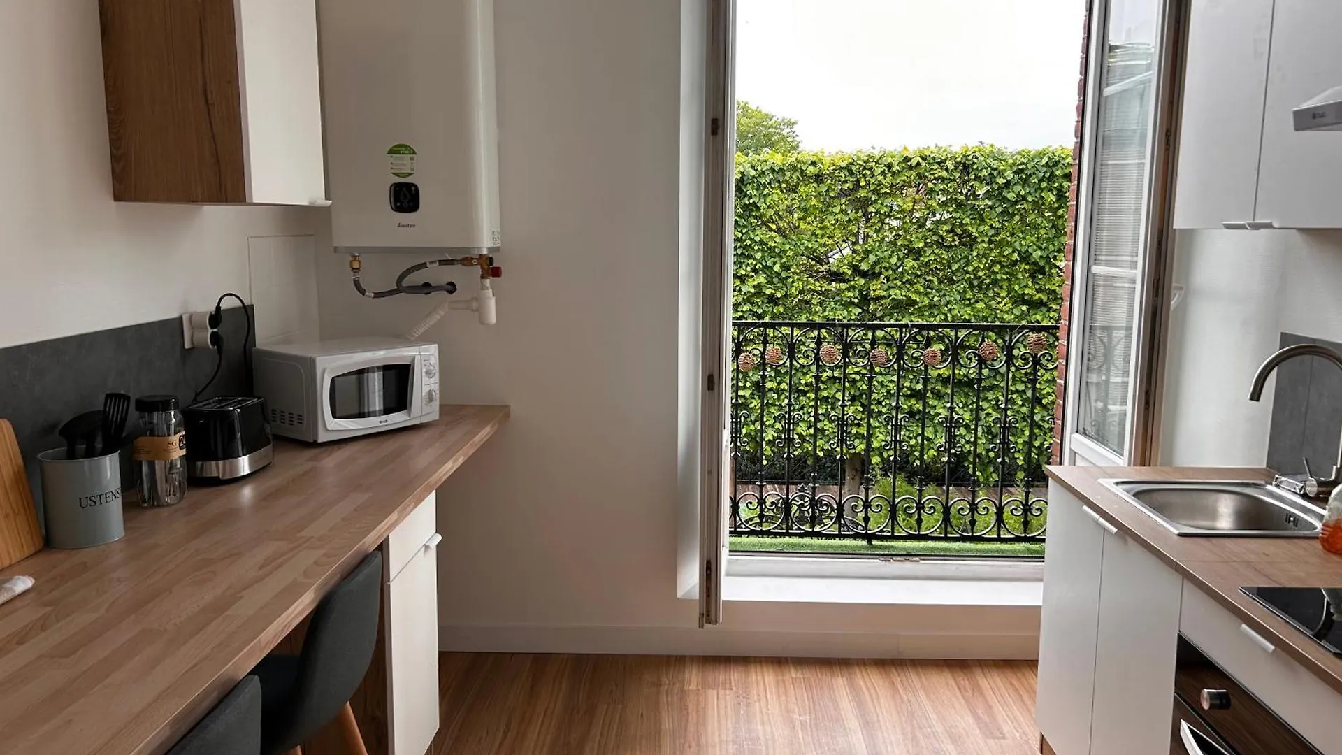 Apartment L Apparte Beauvais France
